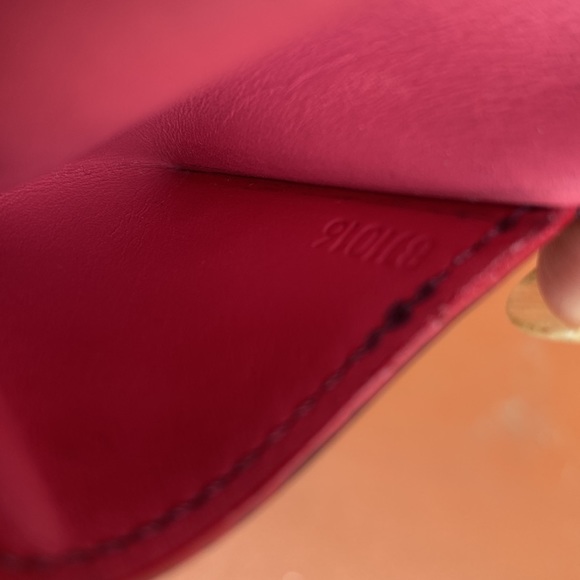 SOLD Authentic Louis Vuitton Ludlow Wallet Vernis Compact - Picture 12 of 13